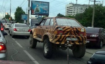 22 kép képtelen guruló szörnyekről Oroszországból