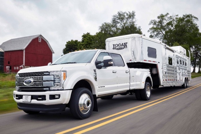 17FordF450Platinum_2399_HR