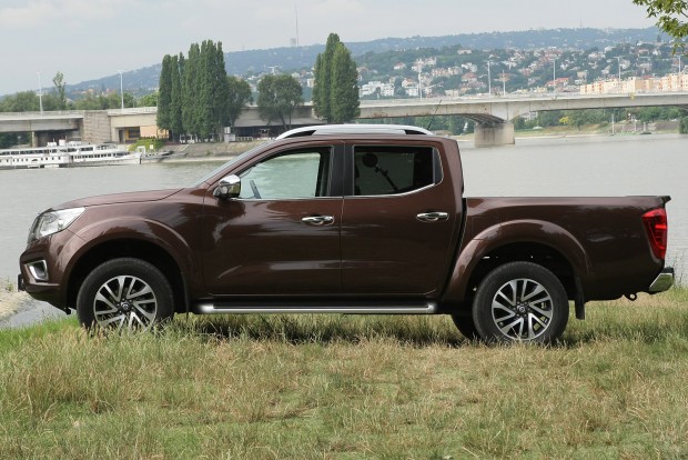 Nissan Navara: Munkához vagy pihenéshez? 1 Hatalmas tengelytáv