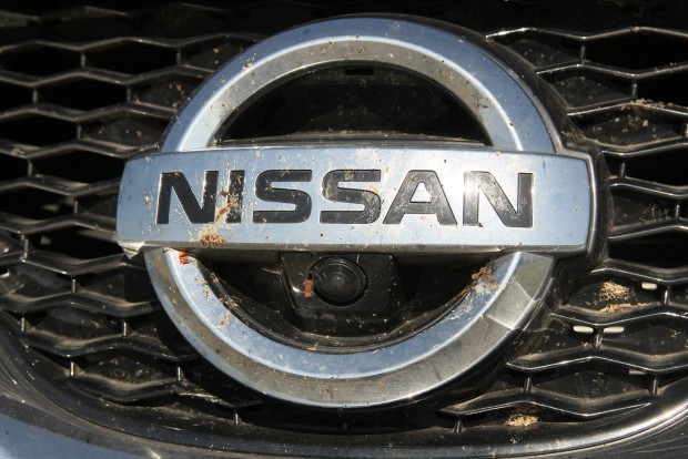 Bogároldás olcsón, hatékonyan 3 A Nssan emblémában lakó kamera is kapott