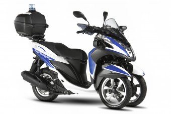 Három keréken nyomul az új zsarurobogó