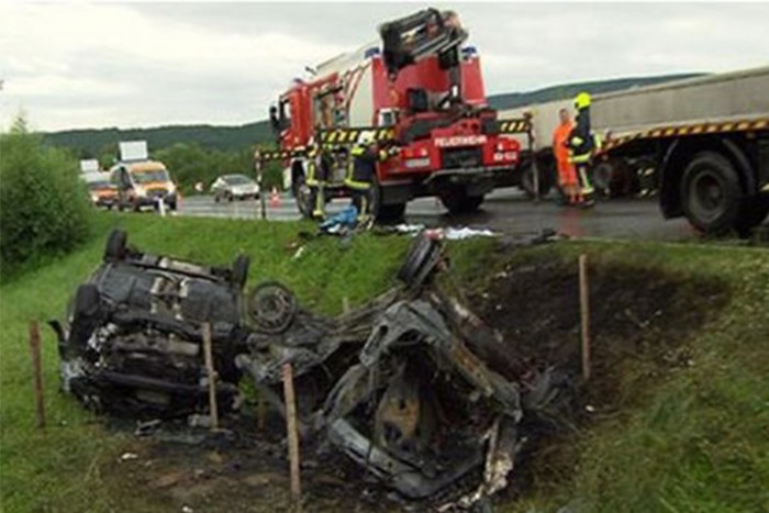 Brutális osztrák baleset, magyar áldozattal – Fotó