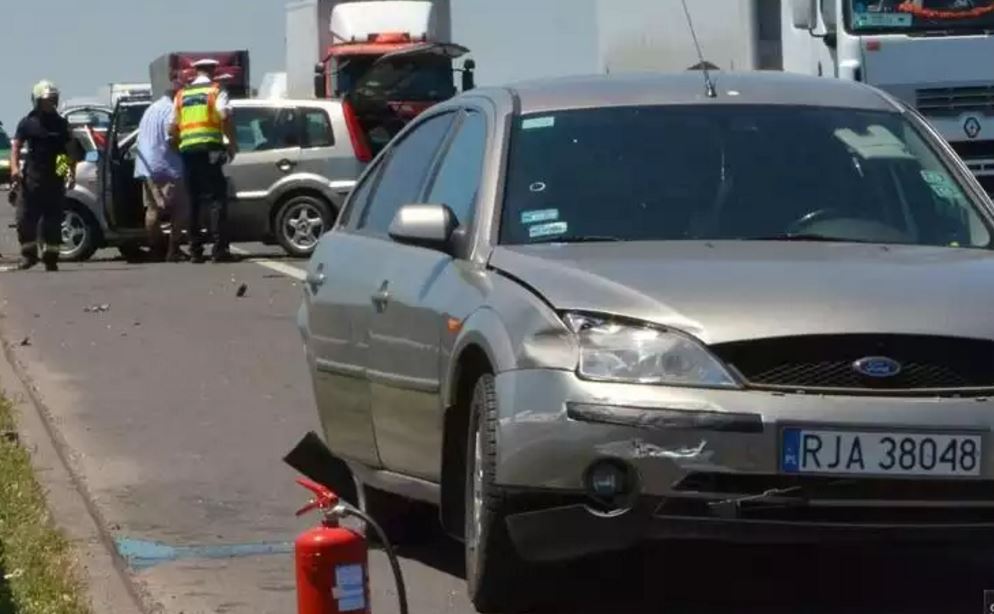 Fotókon a súlyos baleset, amiért lezárták az M3-ast 2 3