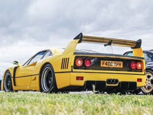 A mai lélektelenül rotyogó turbómotorok örök ellenpontja a Ferrari F40