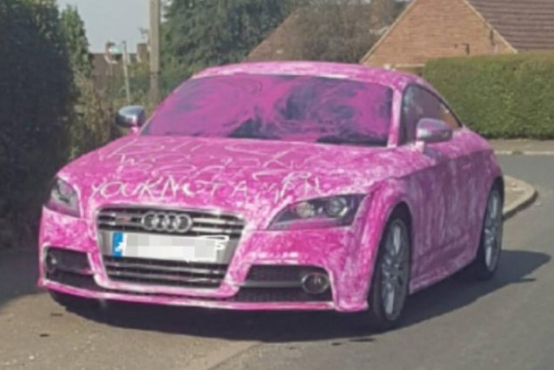 Gyönyörű bosszút állt férjén a bántalmazott nő