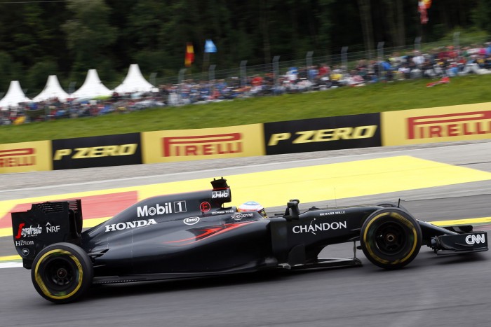 F1: Újabb fejlesztést kap a McLaren a hazai futamra