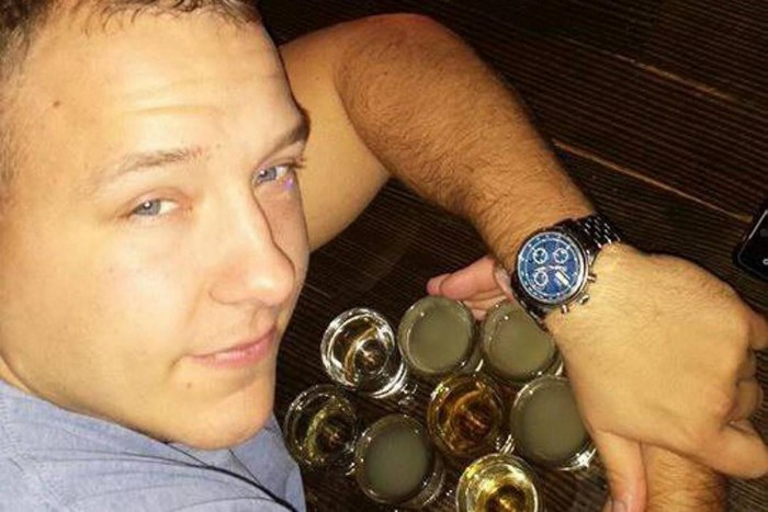 Iszonyatos pusztítást végzett a részeg rendőr 2 A rendőr, Nicholas Batka egy korábbi felvételen. Rokonai nem tudtak arról, hogy gondjai lettek volna az ivással.