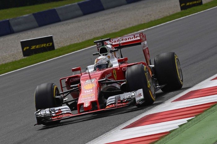 F1: A fékek miatt szállt el Vettel