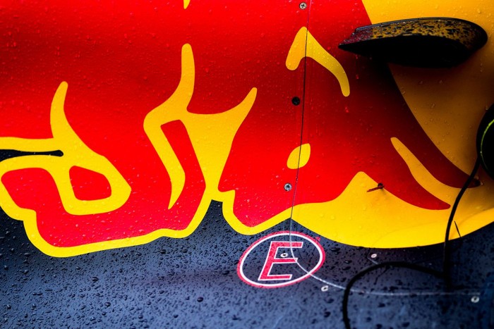 Red Bull: Jó gumiválasztás, rossz időzítés