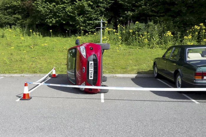 Parkolásból elégtelen