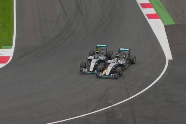 Videóelemzés a Hamilton-Rosberg ütközésről