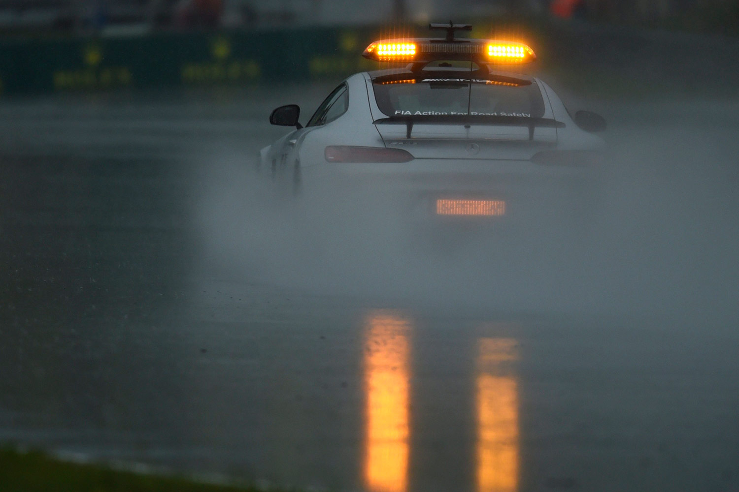 F1: Leszakadt az ég a Hungaroringen 13