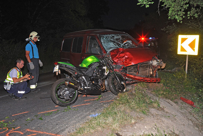 Megrázó fotók a pomázi halálos balesetről 1 | Vezess D__MI20160707010