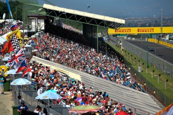 F1: Mégis lesz tízezres jegy a Magyar Nagydíjra