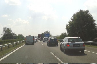 Szupersztrádát csinálnak két autópályából