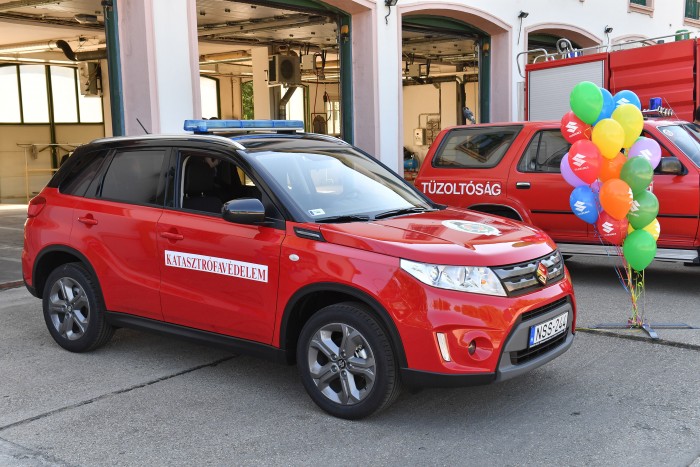 Tűzoltóautó lett a magyar Suzukiból