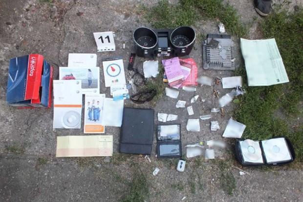 Lopott autókat bontó bandát számoltak fel