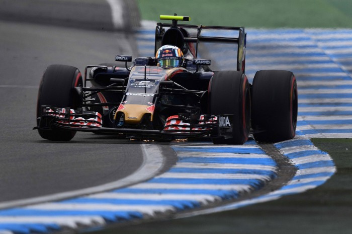 F1: Könnyekkel küszködve nyilatkozott Kvjat