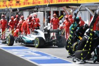 F1: Rekorddal nyerte Hamilton a Magyar Nagydíjat 73