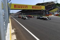 F1: Rekorddal nyerte Hamilton a Magyar Nagydíjat 60