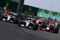 F1: Rekorddal nyerte Hamilton a Magyar Nagydíjat 63