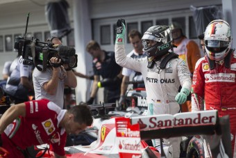 F1: Rosberg megúszta a büntetést