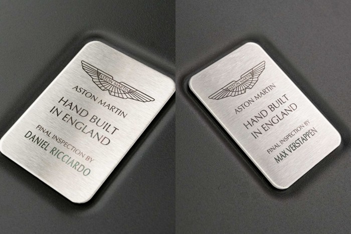 F1: Ricciardóék megtapizták az új Aston Martint