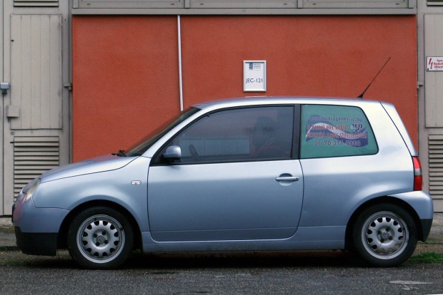Használt autó: kis dízel, nagy bukás? 1 Nagyon alacsony kora legtakarékosabb szériaautója. Bár a Lupo testvérmodellje a SEAT Arosa, ezt a technikát csak az Audi használta az A2 1,2 TDI-ben, amelynek fogyasztása a szabványos mérési ciklusban ugyanígy 2,99 l/100 km