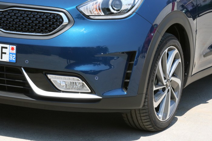 Kia Niro – Hibrid, nagyon másképp 5 0,29 az alaktényező, eben szerepe van az első turbulenciát csökkentő kerékjárati átszellőztetésnek