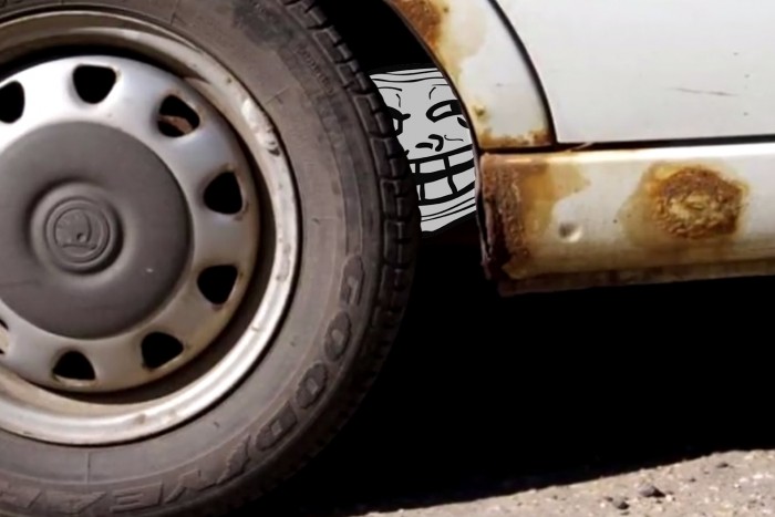 Átvertek a használt autóval? Van néhány tippünk!