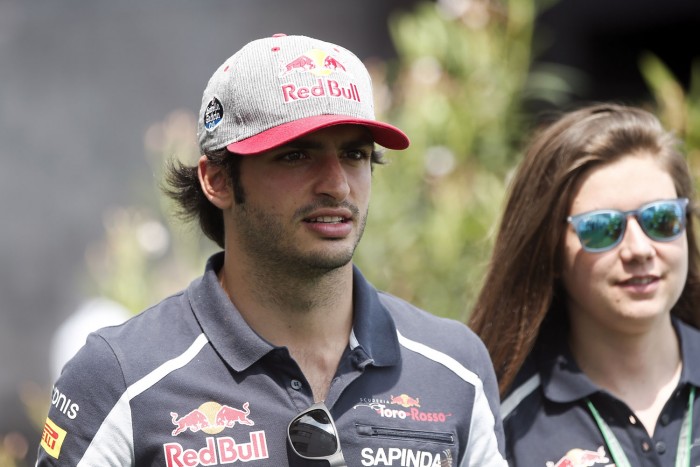 Red Bull: El a kezekkel Sainztól! 1 | Vezess sainz