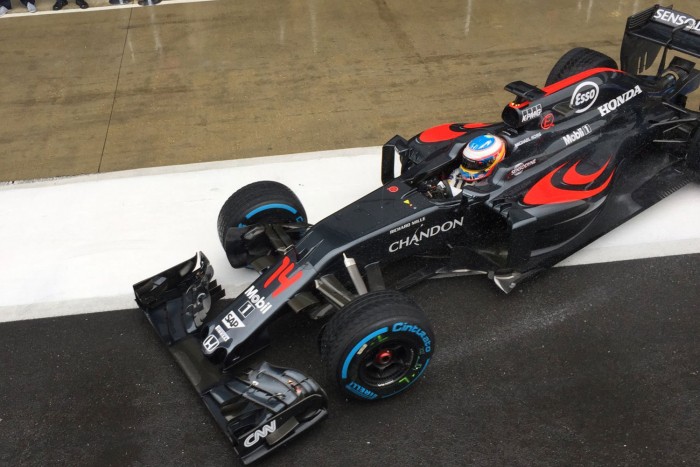 F1: Alonsóé az esős tesztnap