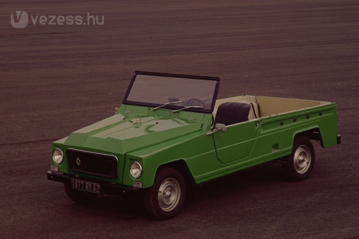 A Méhari és Renault-gyártmányú ellenfele is műanyag karosszériával készült