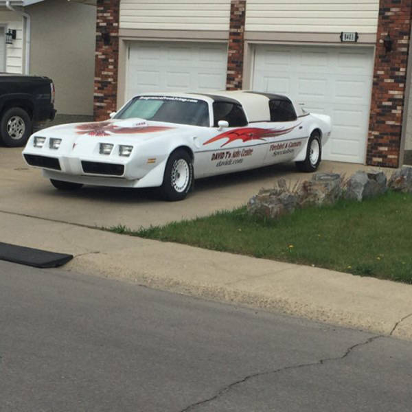 weirdly_customized_cars_640_08