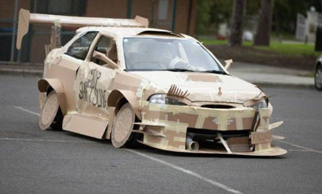 weirdly_customized_cars_640_17