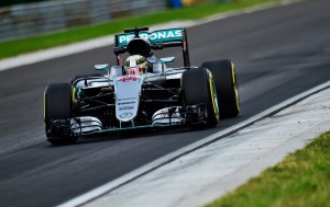 F1: Hamilton szétesett az utolsó edzésen