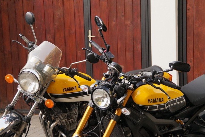 Yamaha, amivel folyamatos boldog küzdelem az élet 8 Ami közös van bennük, az látszik is: a márkajelzés és a szín