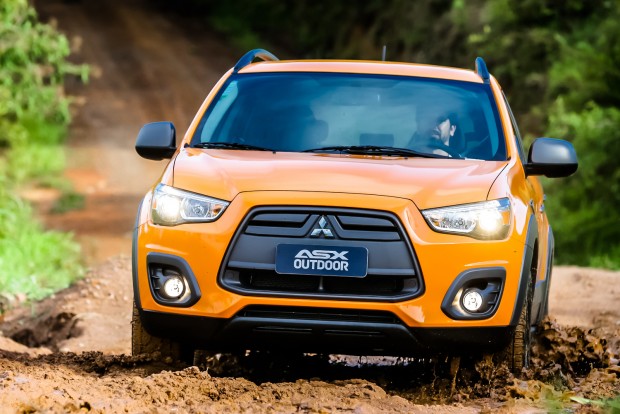 Japán luxusmárka kullog az elégedettségi felmérés végén 20 20. Mitsubishi 79 (77)