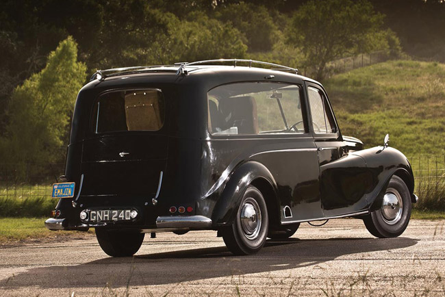 2016-RM-Auctions-John-Lennons-1956-Austin-Princess-1