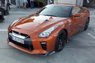 GT-R – Kényelemre gyúr a japán szörny 47