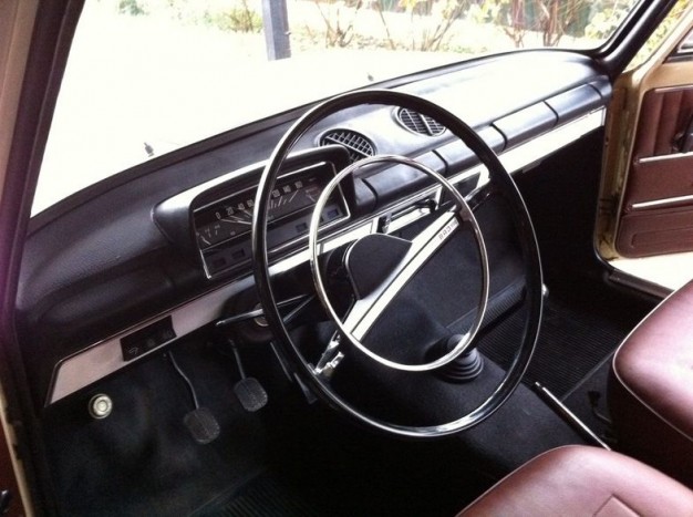 Igazi csodát találtak egy elhagyott garázsban 9