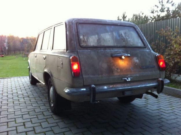 Igazi csodát találtak egy elhagyott garázsban 8