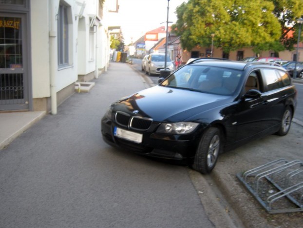 Ez a 13 magyar autós kiakasztotta a bunkóságmérőt 13