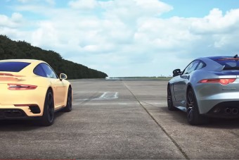 Lenyomja az ördögi hangú Jaguar az örökös király Porsche 911 Turbót?