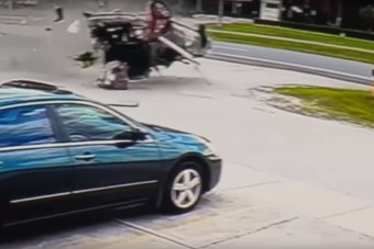 Videón, ahogy egy férfi túlélte a lehetetlent