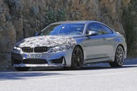 Megújul a BMW M4, de jól titkolja 16