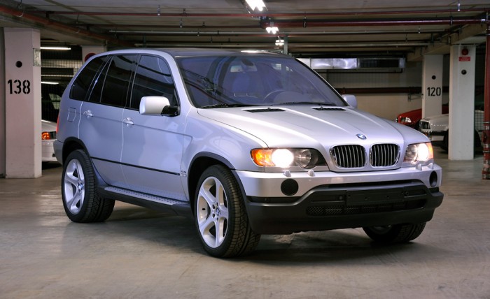 BMW X5 rear-wheel-drive project