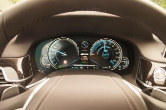 A BMW megmutatta a jövőt. Nem volt benne nagy durranás