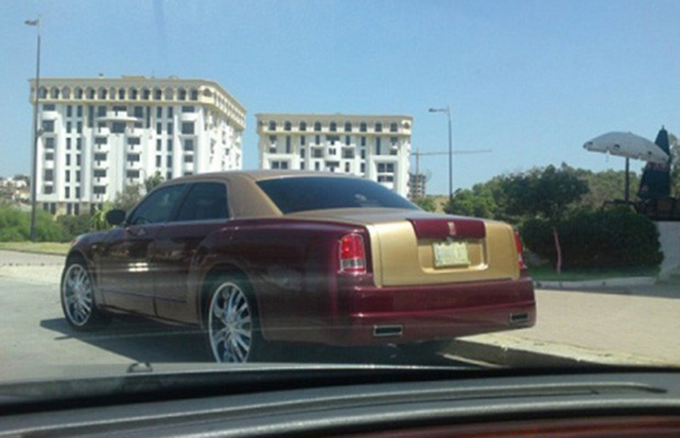 10 Rolls-Royce-koppintás, amitől kiég a szemed 5 Chrysler-300c