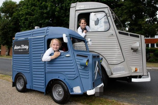 Miniatűr food truck, meg kell zabálni! 1 cit03